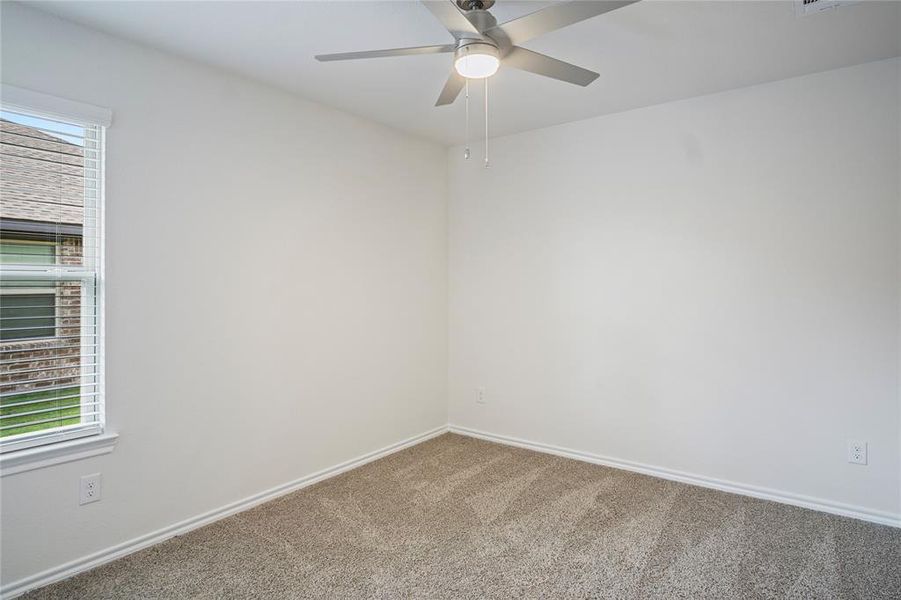 Spacious, unfurnished interior of a new home in , Fate (Image 19).