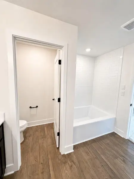 Primary Soaker Tub Primary Soaker Tub