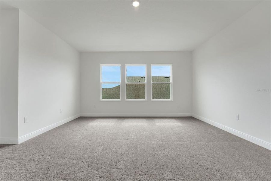Spacious, unfurnished interior of a new home in Seaire, Parrish (Image 33).