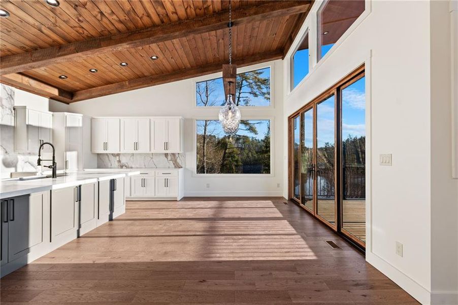 Exterior details and patio area of a home in , Blue Ridge (Image 28).