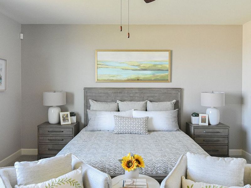 Representative furnished interior of a home built from the The Summit by Davidson Homes LLC in Morningstar, Prescott Valley (Image 36).