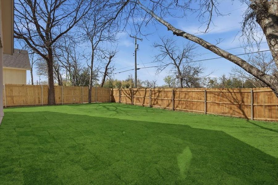 Exterior details and patio area of a home in , Fort Worth (Image 4). Exterior details and patio area of a home in , Fort Worth (Image 4).