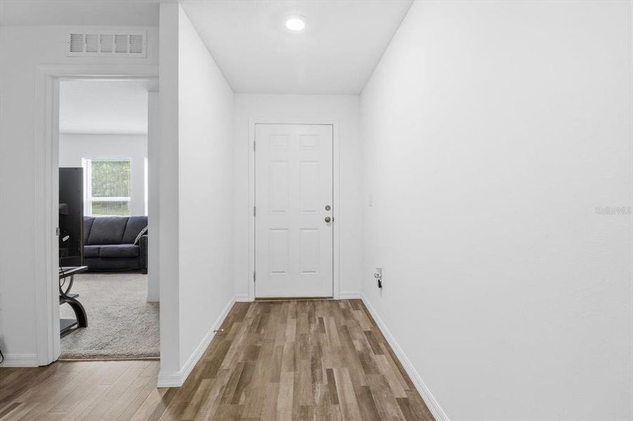 Spacious, unfurnished interior of a new home in Citrus Springs, Citrus Springs (Image 22). Spacious, unfurnished interior of a new home in Citrus Springs, Citrus Springs (Image 22).
