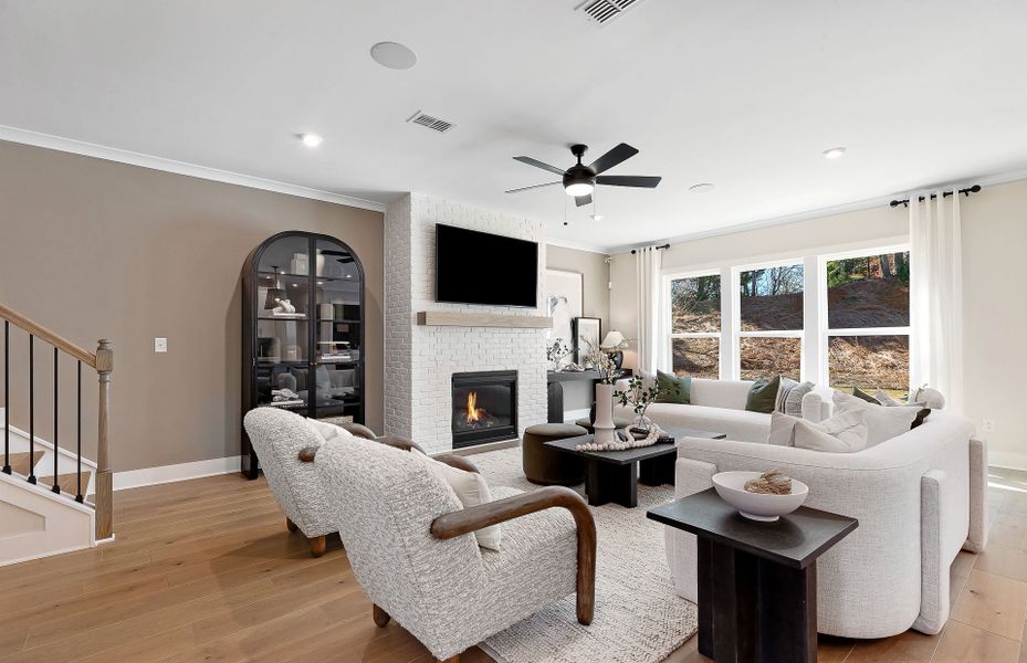 Representative furnished interior of a home built from the Woodward by Pulte Homes in Oakwood, Cumming (Image 17).