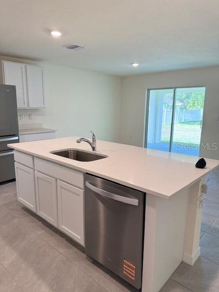 Furnished interior view inside a new home in Hernando County Spot Lots, Spring Hill (Image 8).
