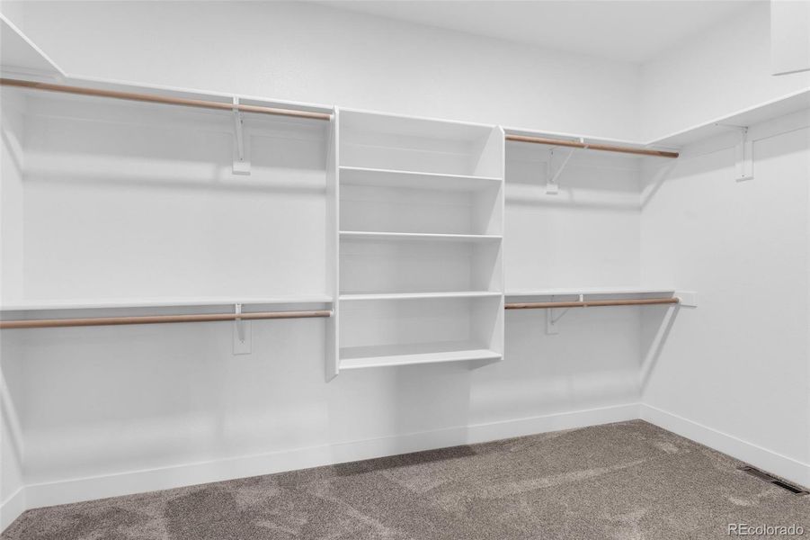 Image 43 of a home in .