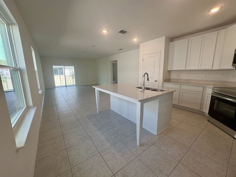 Furnished interior view inside a new home in Villamar, Winter Haven (Image 13).