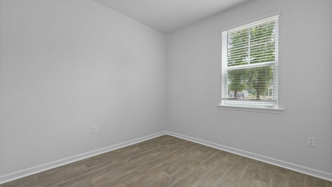 Spacious, unfurnished interior of a new home in North Shore, Summerton (Image 25).