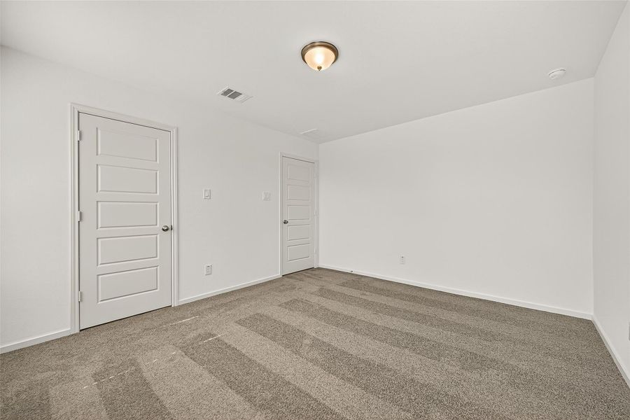 Spacious, unfurnished interior of a new home in Mill Creek Trails, Magnolia (Image 45).