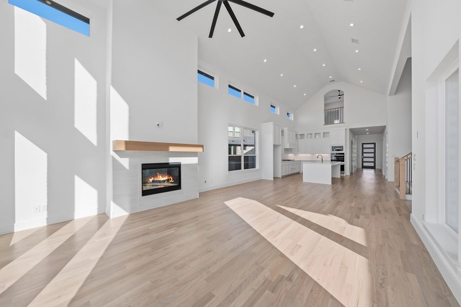 Spacious, unfurnished interior of a new home in Estates at Rockhill, Frisco (Image 32). Spacious, unfurnished interior of a new home in Estates at Rockhill, Frisco (Image 32).