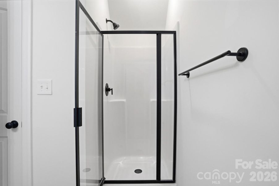 Ensuite Bath for BR#3 Ensuite Bath for BR#3