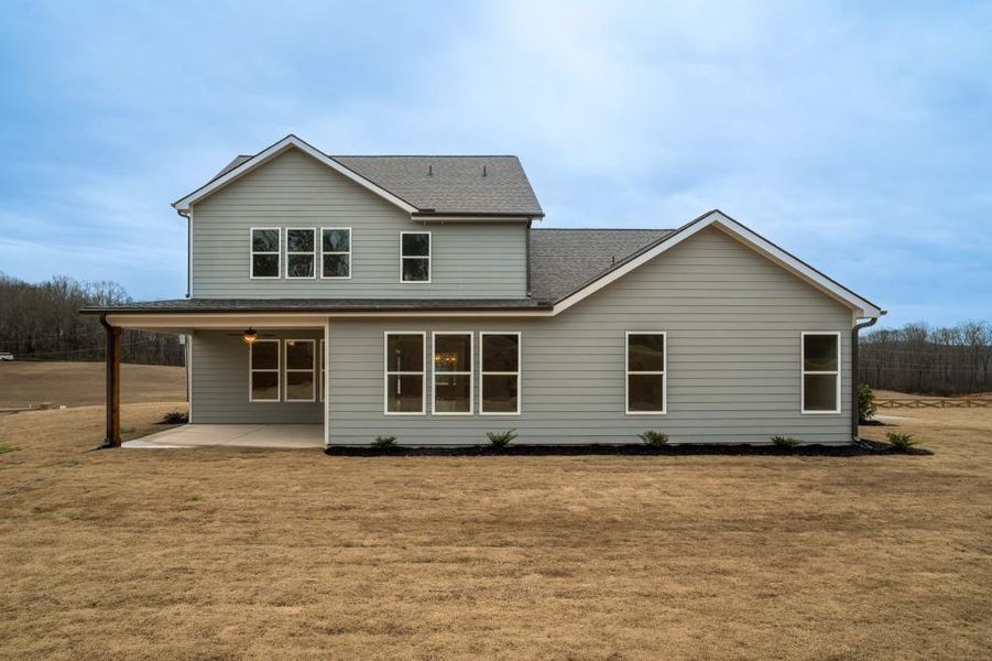 Exterior details and patio area of a home in Pinegate, Covington (Image 18).