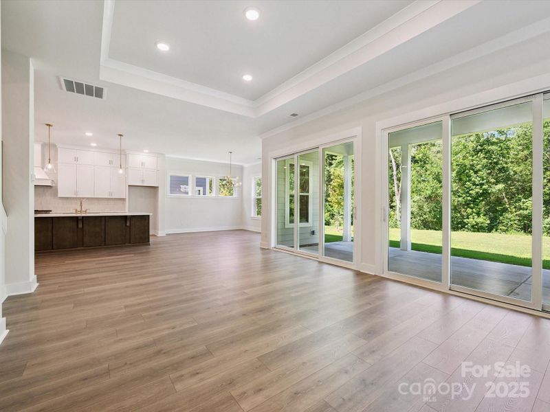 Image 43 of a home in North Creek Village.