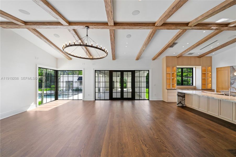 Community amenities in , Coral Gables (Image 45). Community amenities in , Coral Gables (Image 45).