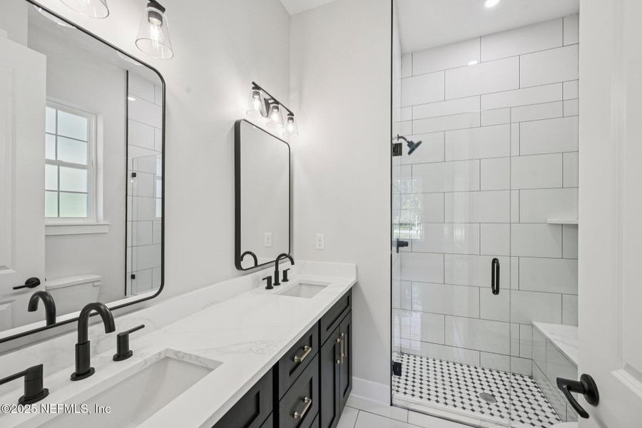 Furnished interior view inside a new home in , Palatka (Image 7).