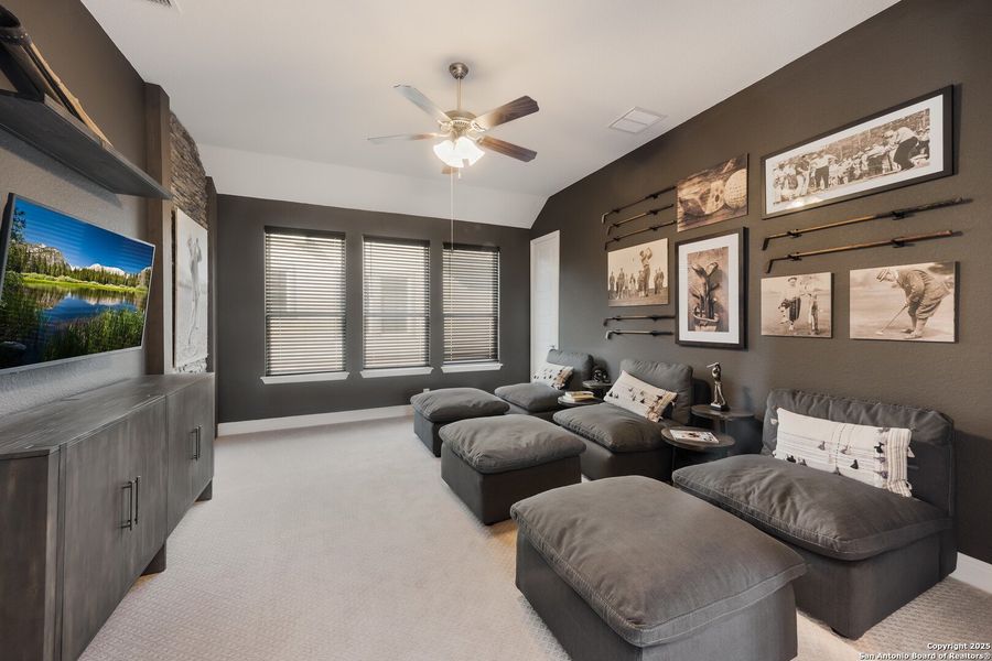 Furnished interior view inside a new home in Sienna Lakes, San Antonio (Image 5).