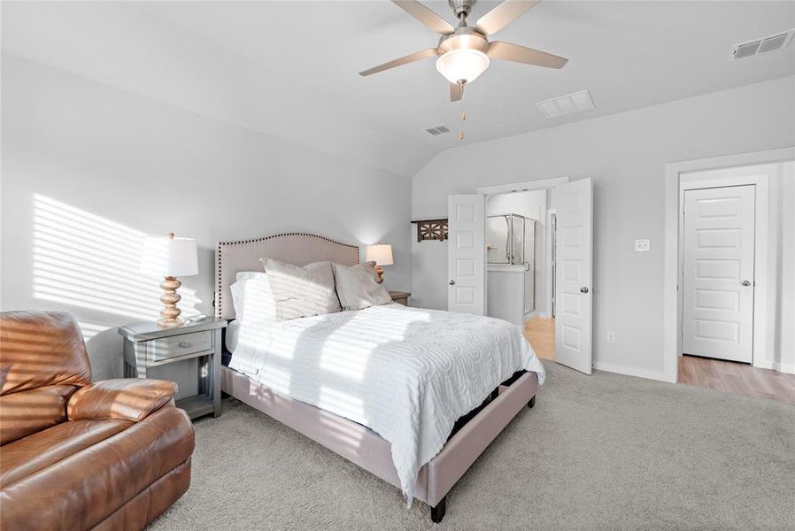 Furnished interior view inside a new home in Madero, Haslet (Image 17).