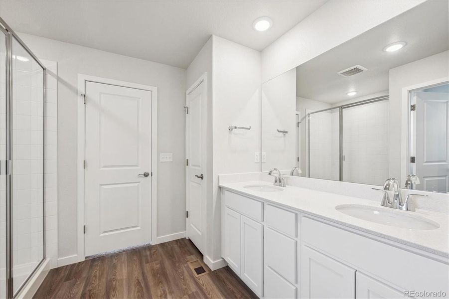 Furnished interior view inside a new home in Legato, Commerce City (Image 7).