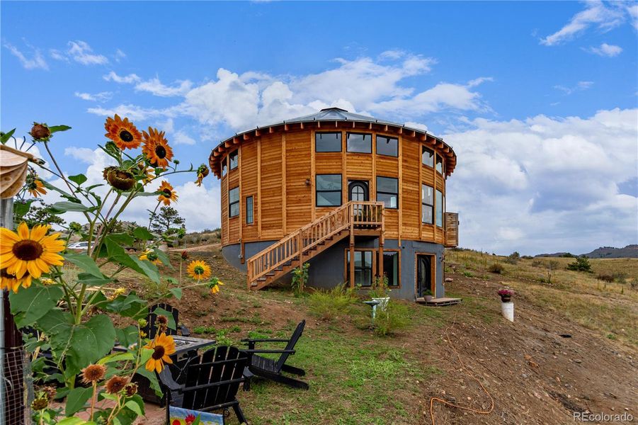 Image 42 of a home in .