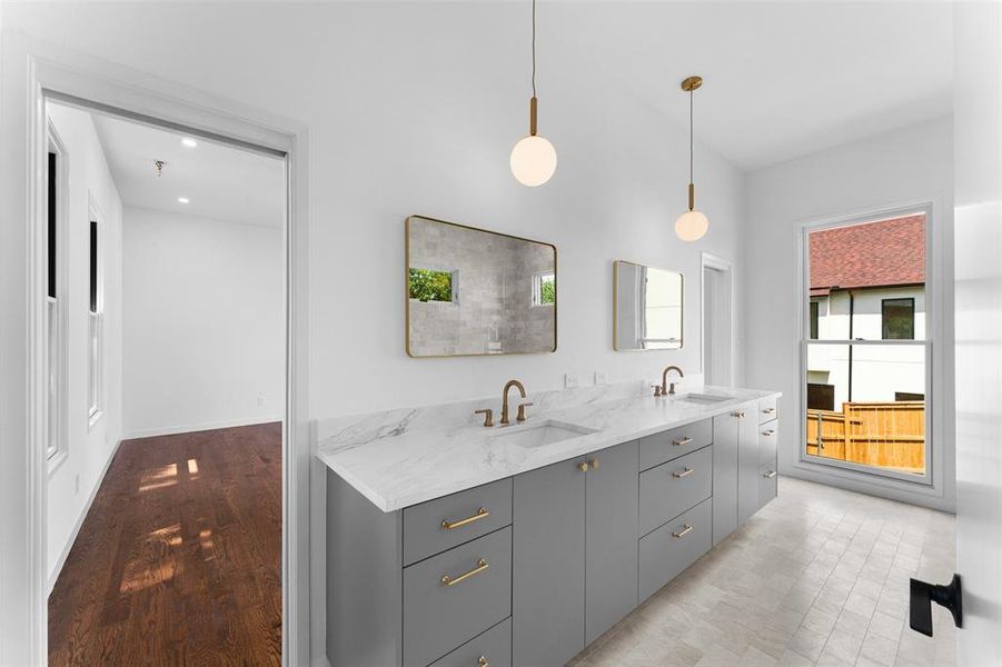 Furnished interior view inside a new home in , Dallas (Image 9).