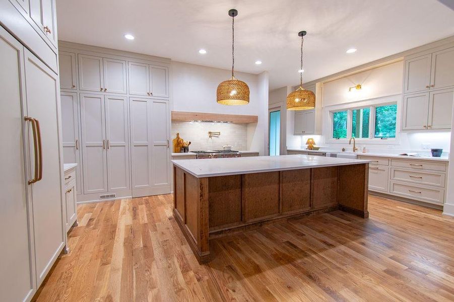 Furnished interior view inside a new home in , Canton (Image 35).