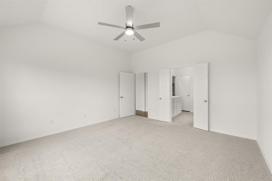 DFW-Summer Crest-Concept 1790-10320 Dittany Lane-Primary Suite- Risewell Homes-2 DFW-Summer Crest-Concept 1790-10320 Dittany Lane-Primary Suite- Risewell Homes-2