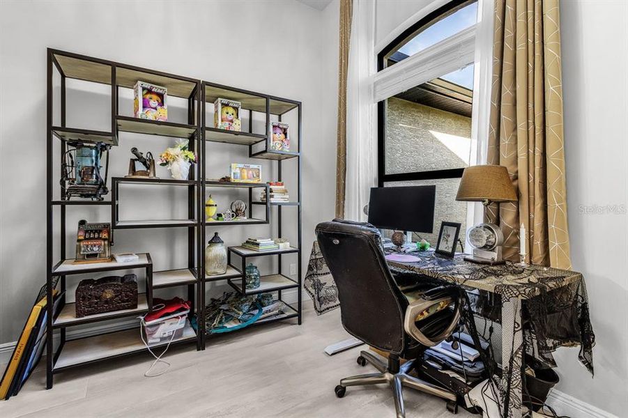 Furnished interior view inside a new home in , Port Charlotte (Image 13).