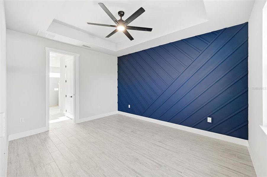 Spacious, unfurnished interior of a new home in , Port Charlotte (Image 25).