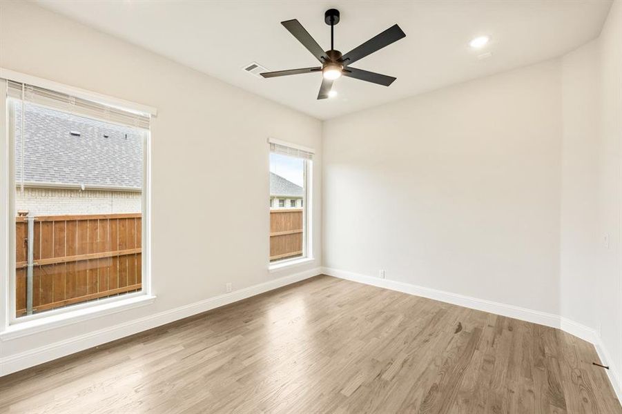 Spacious, unfurnished interior of a new home in Rockwood 65, Mansfield (Image 20).