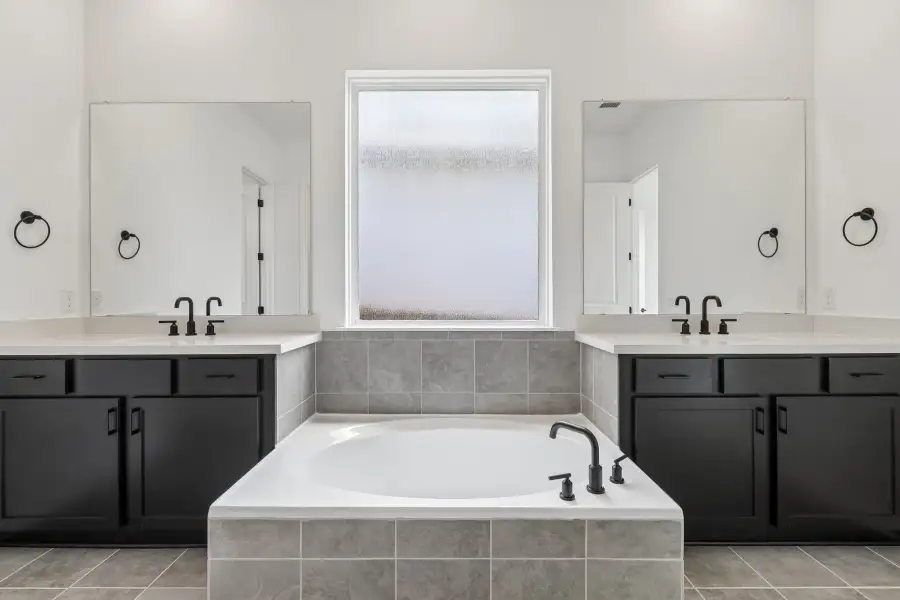 Representative furnished interior of a home built from the Duval by Taylor Morrison in Eastwood, Manor (Image 15).
