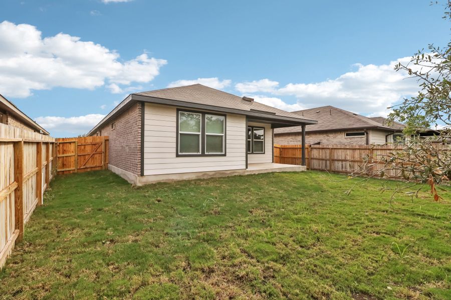 Back exterior of the Cascade floorplan at a Meritage Homes community.