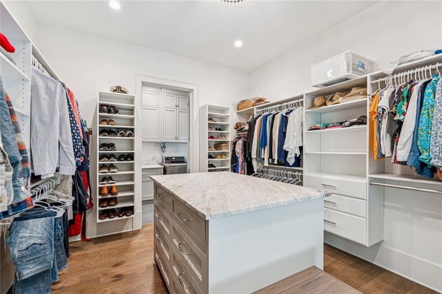 Furnished interior view inside a new home in , Alpharetta (Image 29).