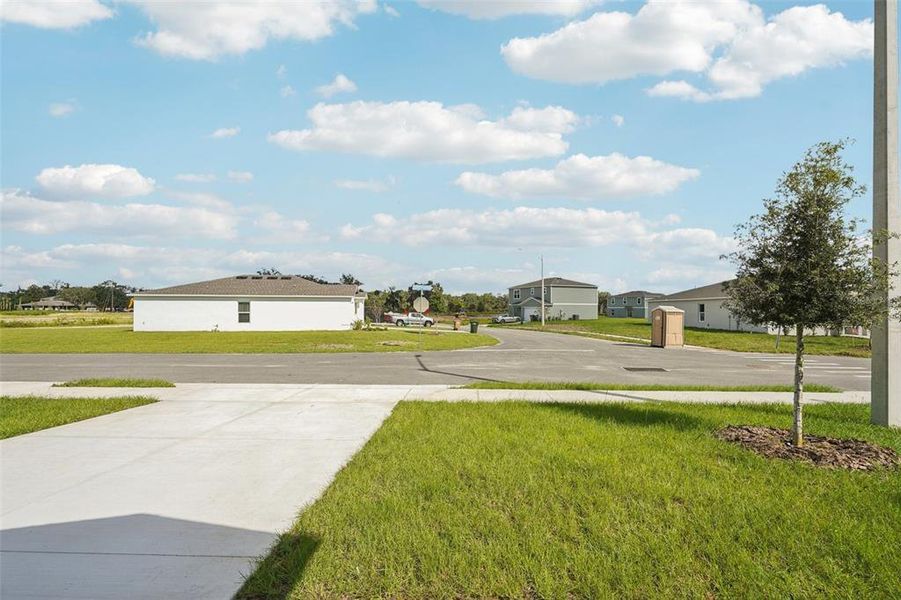 Community amenities in West Oak, Ocala (Image 8).