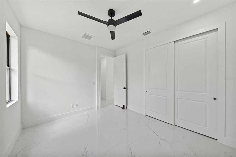Spacious, unfurnished interior of a new home in , Punta Gorda (Image 18). Spacious, unfurnished interior of a new home in , Punta Gorda (Image 18).