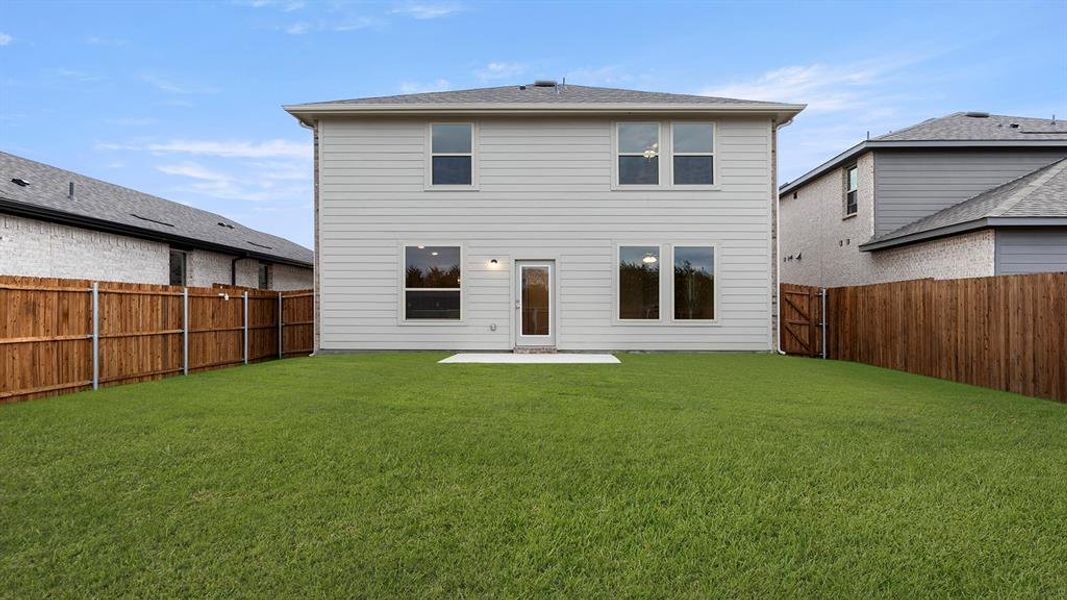 26. 2508 Yo Ranch - Back