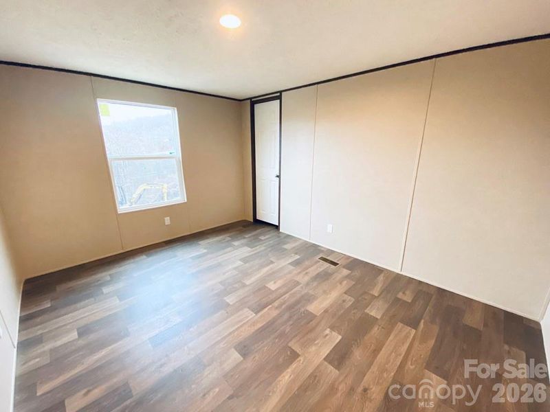 Spacious, unfurnished interior of a new home in , Sylva (Image 17).