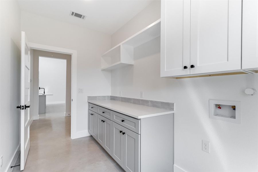 Furnished interior view inside a new home in , Marble Falls (Image 3).
