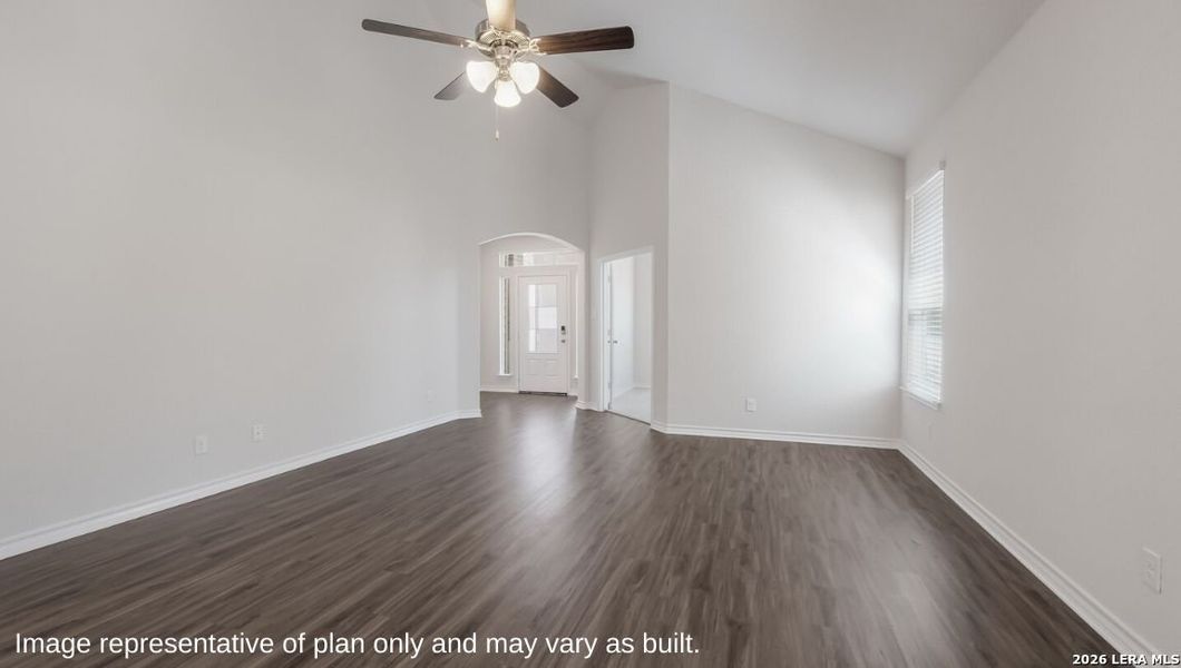 Spacious, unfurnished interior of a new home in Veranda, San Antonio (Image 17).