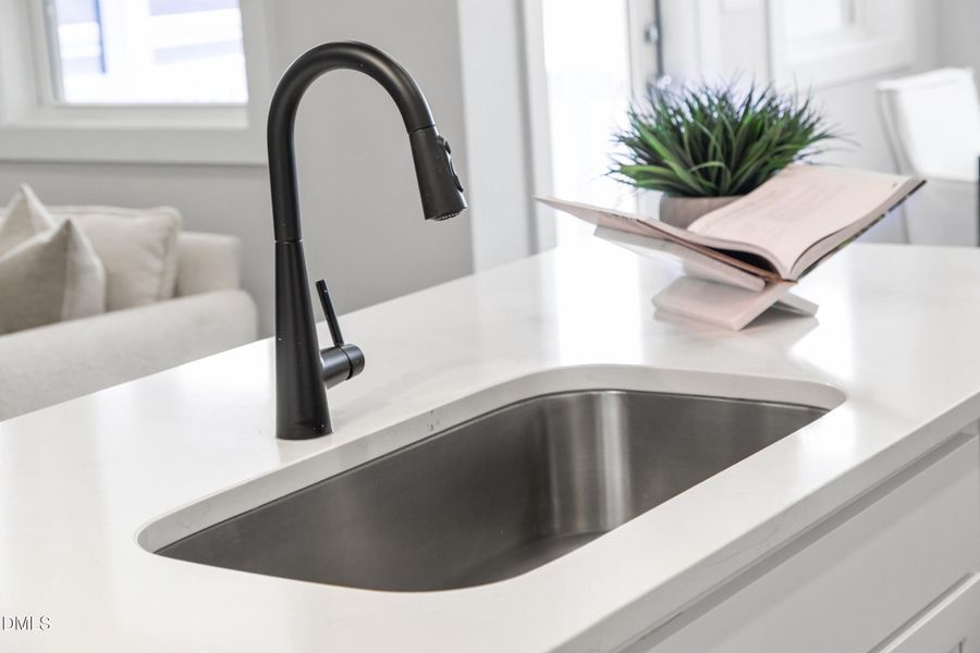 Kitchen - Yin & Yang Interior