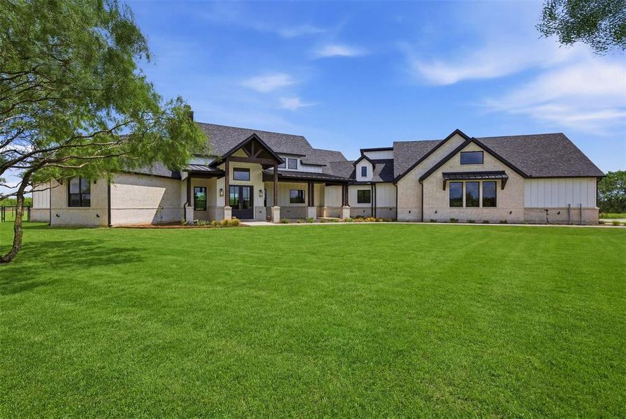 Image 38 of a home in .