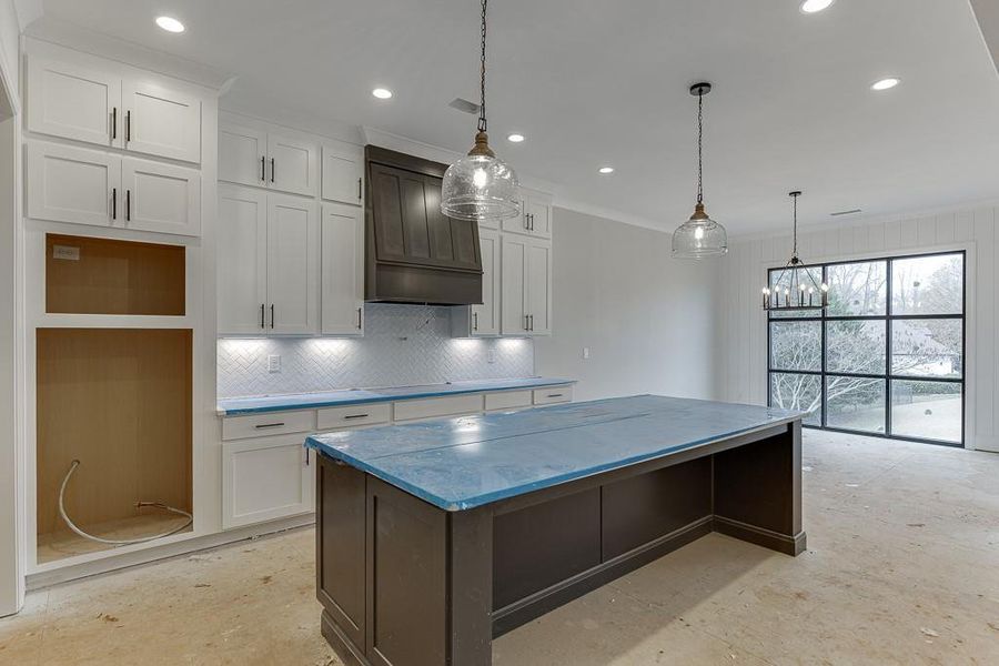 Image 44 of a home in .