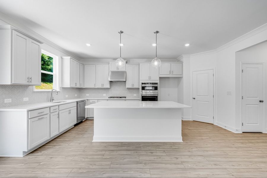 Furnished interior view inside a new home in Auburn Glen, Dacula (Image 7).