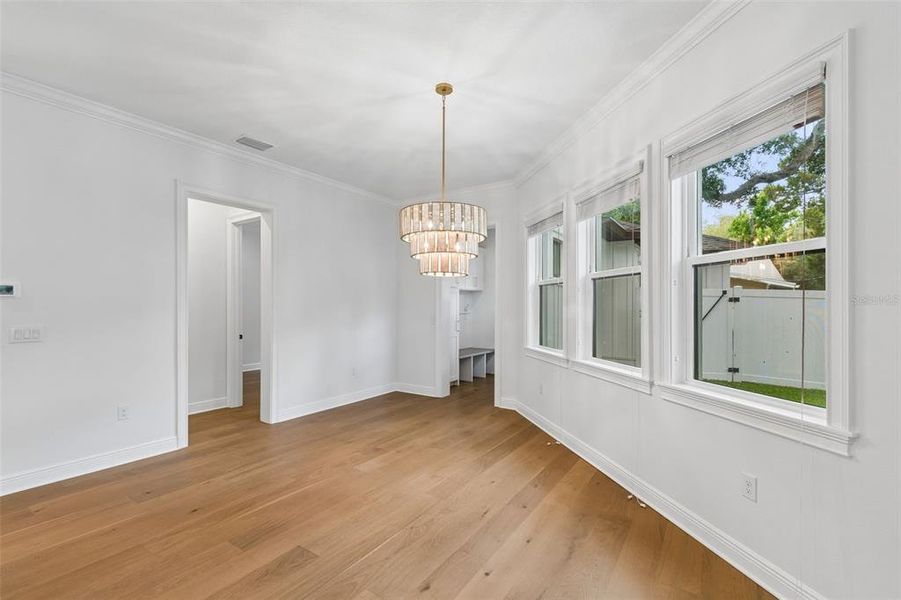 Spacious, unfurnished interior of a new home in , Tampa (Image 23).