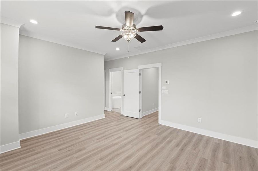 Spacious, unfurnished interior of a new home in Devin's Shire, Kennesaw (Image 28).
