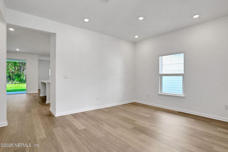 Spacious, unfurnished interior of a new home in Silver Landing at SilverLeaf, St. Augustine (Image 39). Spacious, unfurnished interior of a new home in Silver Landing at SilverLeaf, St. Augustine (Image 39).