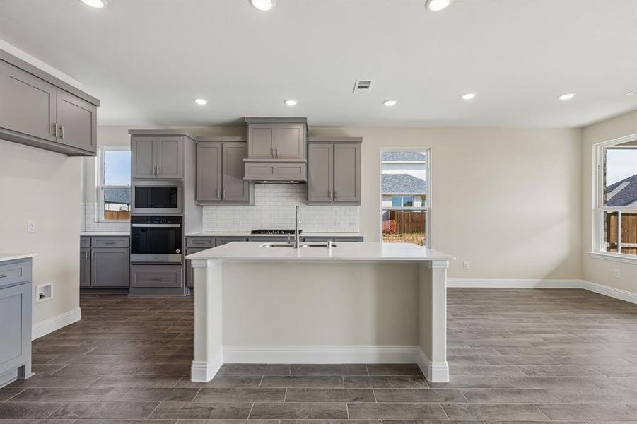 Furnished interior view inside a new home in AnaCapri, Anna (Image 10).