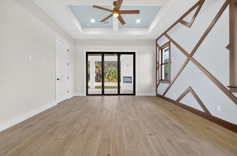 CM MEDIA-32 CM MEDIA-32