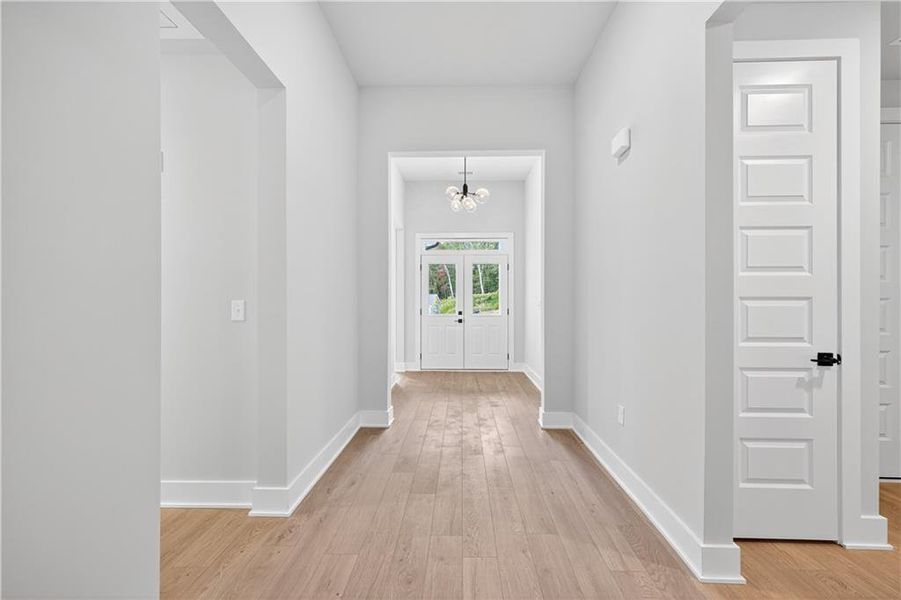 Spacious, unfurnished interior of a new home in , Gainesville (Image 32).