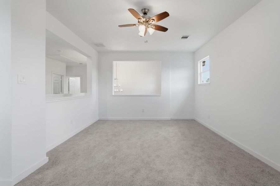 Spacious, unfurnished interior of a new home in , Conroe (Image 41).
