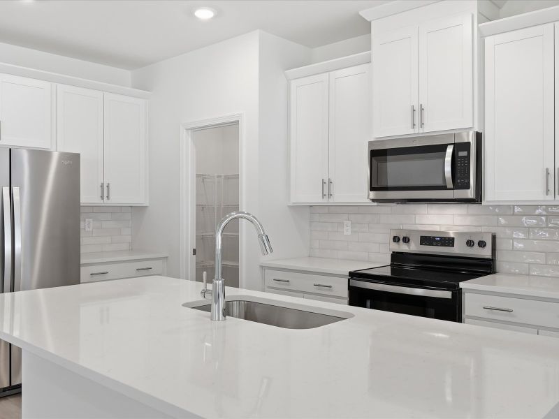 Furnished interior view inside a new home in Palmetto Place, Longs (Image 5).